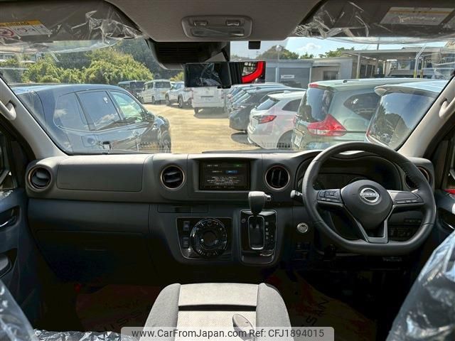 nissan caravan-van 2025 CFJ1894015 image 2