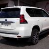 toyota land-cruiser-prado 2020 24352207 image 6