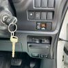 toyota esquire 2015 quick_quick_DBA-ZRR80G_ZRR80-0135552 image 17