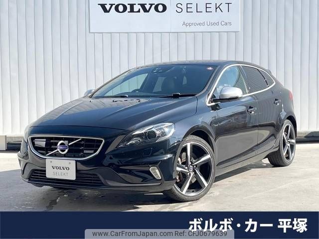 volvo v40 2014 -VOLVO--Volvo V40 DBA-MB420--YV1MV402DF2200823---VOLVO--Volvo V40 DBA-MB420--YV1MV402DF2200823- image 1