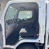 mitsubishi-fuso canter 2017 CFJ1775753 image 38