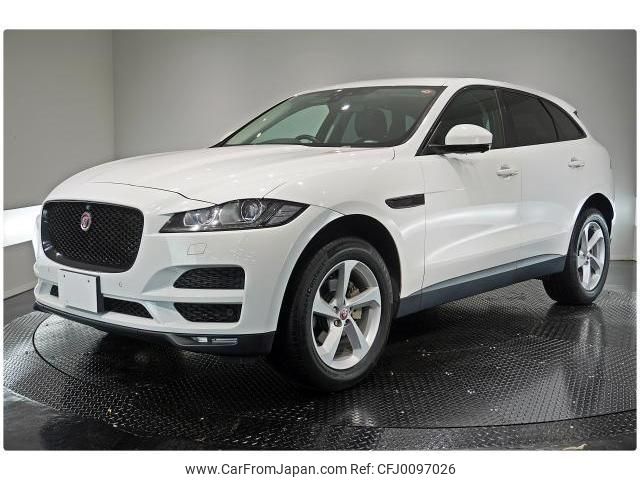 jaguar f-pace 2016 quick_quick_LDA-DC2NA_SADCA2AN0HA064114 image 1