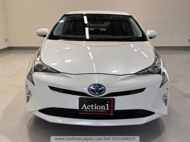 toyota prius 2018 CFJ1684029 image 2