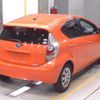 toyota aqua 2012 -TOYOTA--AQUA NHP10-2071584---TOYOTA--AQUA NHP10-2071584- image 2