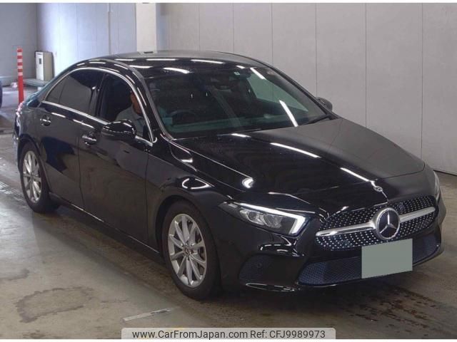 mercedes-benz a-class 2019 quick_quick_5BA-177147M_WDD1771472W014864 image 1