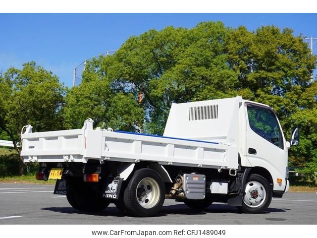 hino dutro 2022 GOO_NET_EXCHANGE_0208594A30250705W001 image 2