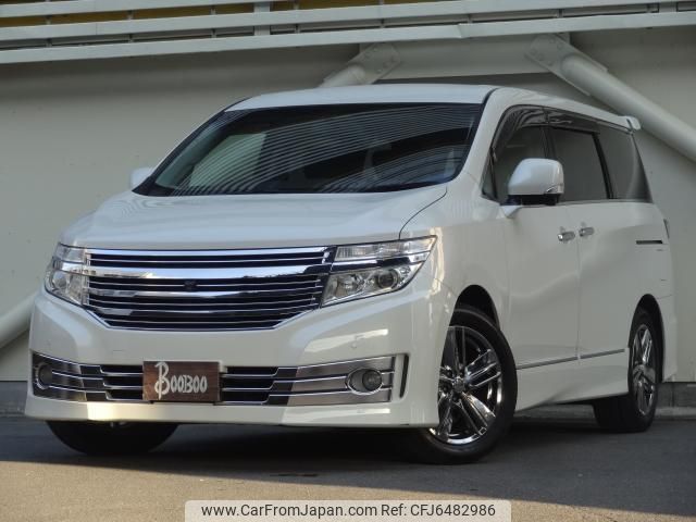 Nissan elgrand 2022