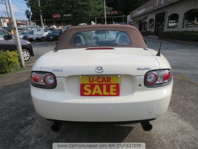 mazda roadster 2005 CFJ1637059 image 2