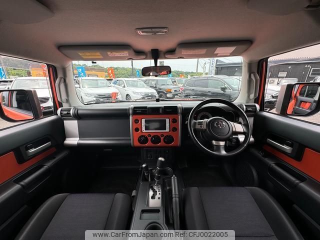 toyota fj-cruiser 2013 quick_quick_GSJ15W_GSJ15W-0124997 image 2