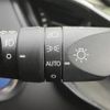 toyota c-hr 2017 quick_quick_DAA-ZYX10_ZYX10-2004222 image 16