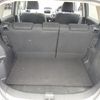 honda fit-hybrid 2013 MAGARIN_12349 image 12
