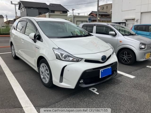 toyota prius-α 2014 CFJ1867155 image 1