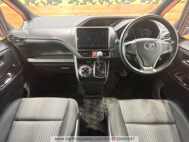 toyota voxy 2019 -TOYOTA--Voxy DBA-ZRR80W--ZRR80-0581683---TOYOTA--Voxy DBA-ZRR80W--ZRR80-0581683- image 2