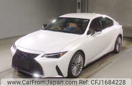 lexus is 2022 CFJ1684228