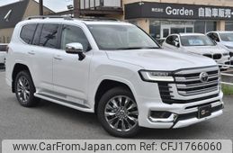 toyota land-cruiser-wagon 2024 CFJ1766060
