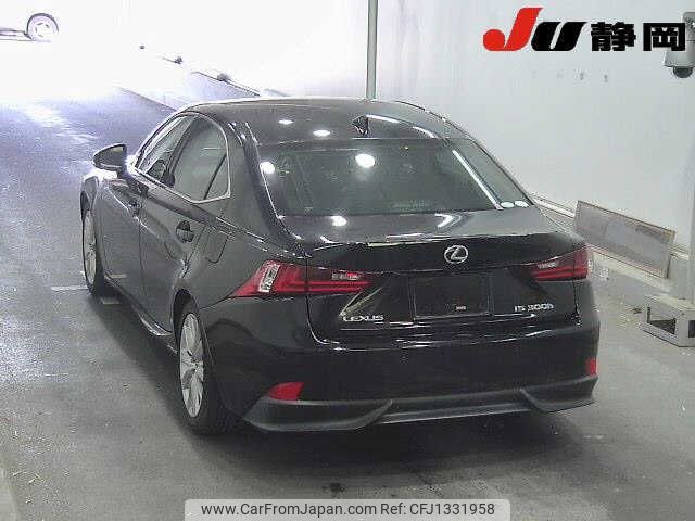 lexus is 2015 CFJ1331958 image 2