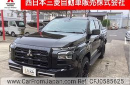 mitsubishi triton 2024 CFJ0585625