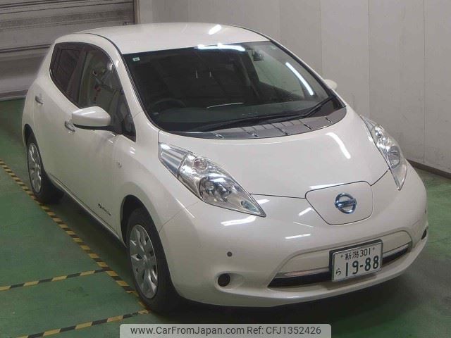 nissan leaf 2017 -NISSAN 【新潟 301ﾗ1988】--Leaf AZE0--208394---NISSAN 【新潟 301ﾗ1988】--Leaf AZE0--208394- image 1