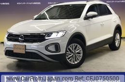 volkswagen volkswagen-others 2023 -VOLKSWAGEN--VW T-Roc 3BA-A1DPC--WVGZZZA1ZPV522808---VOLKSWAGEN--VW T-Roc 3BA-A1DPC--WVGZZZA1ZPV522808-