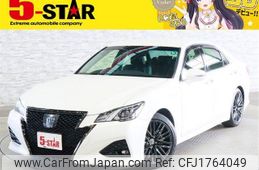 toyota crown 2017 CFJ1764049