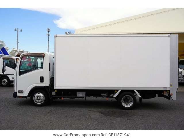 isuzu elf-truck 2016 CFJ1871941 image 2