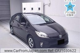 toyota prius 2014 -TOYOTA--Prius ZVW30-5753205---TOYOTA--Prius ZVW30-5753205-
