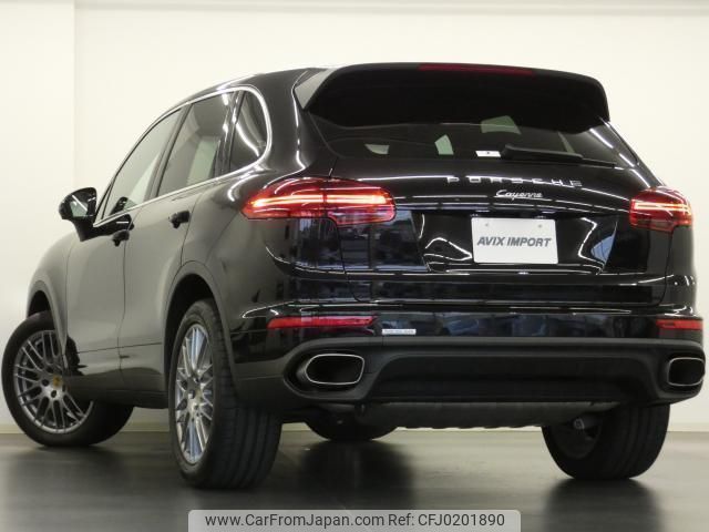 porsche cayenne 2016 quick_quick_ABA-92ACEY_WP1ZZZ92ZGKA15869 image 2