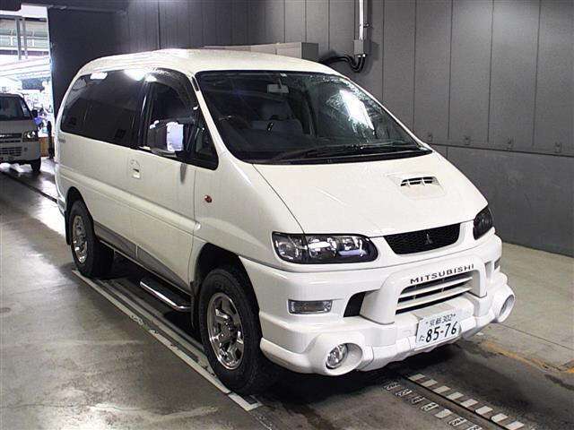 Delica mitsubishi 2004