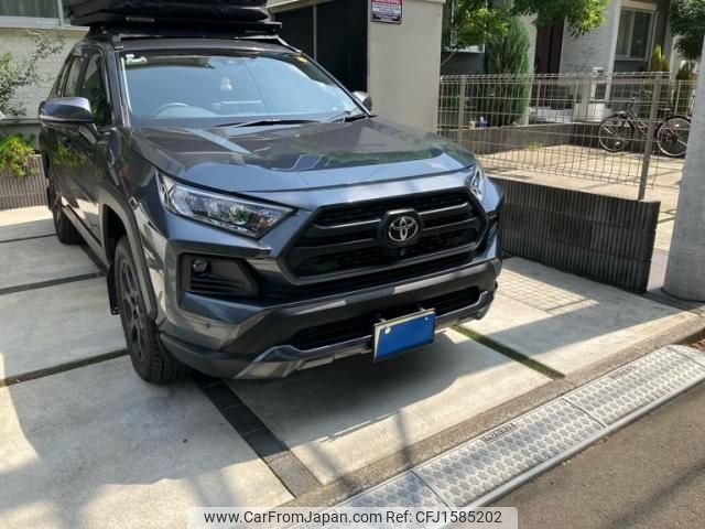 toyota rav4 2021 CFJ1585202 image 2