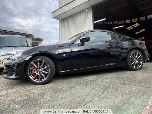 toyota 86 2017 quick_quick_DBA-ZN6_ZN6-082608 image 2