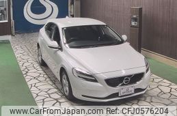 volvo v40 2017 -VOLVO--Volvo V40 MB4154T-YV1MV2920H2403175---VOLVO--Volvo V40 MB4154T-YV1MV2920H2403175-