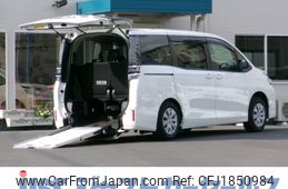 toyota voxy 2020 CFJ1850984