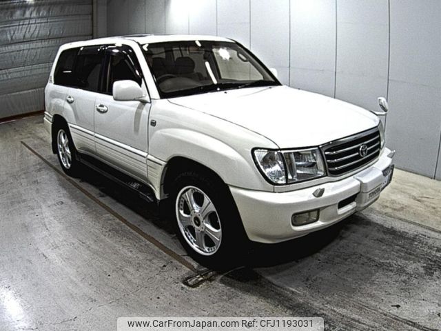toyota land-cruiser-wagon 2002 -TOYOTA 【愛媛 331も】--Land Cruiser Wagon UZJ100W-0136745---TOYOTA 【愛媛 331も】--Land Cruiser Wagon UZJ100W-0136745- image 1