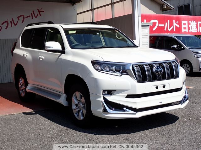 toyota land-cruiser-prado 2021 24411113 image 1