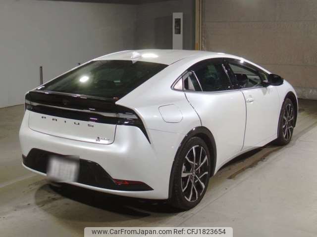 toyota prius-phv 2023 CFJ1823654 image 2