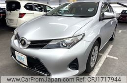 toyota auris 2013 CFJ1717944