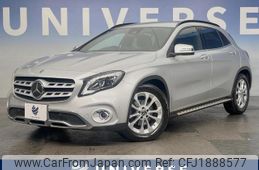 mercedes-benz gla-class 2017 CFJ1888577