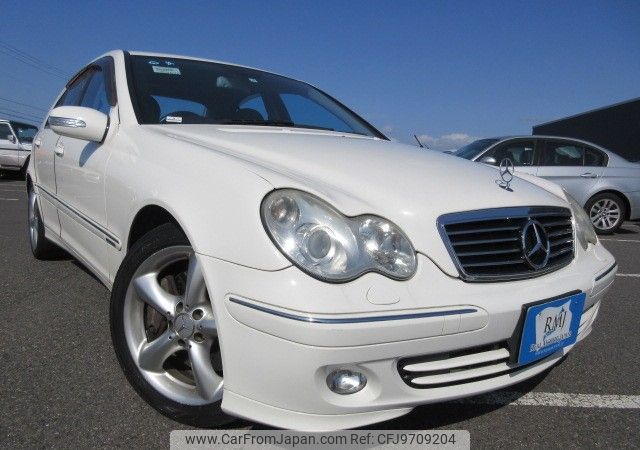 mercedes-benz c-class 2005 REALMOTOR_Y2024040176F-12 image 2