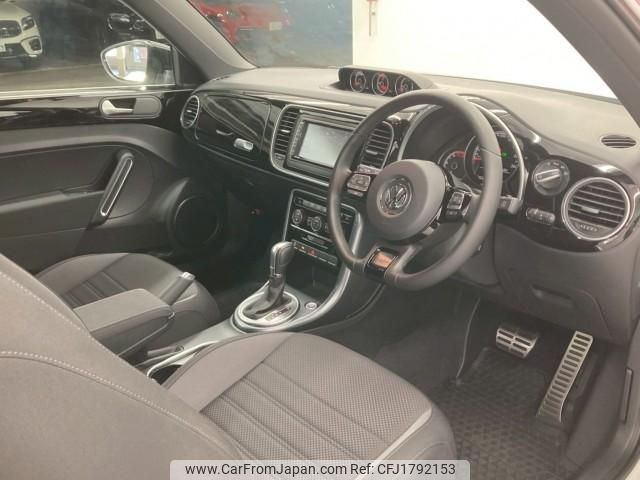 volkswagen the-beetle 2017 CFJ1792153 image 2
