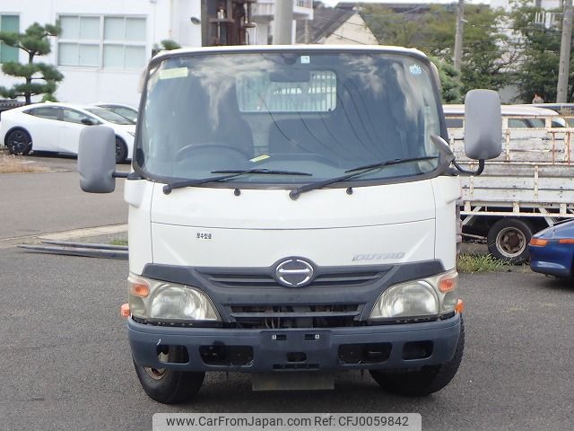 hino dutro 2012 2431413 image 2