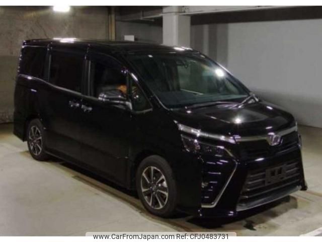 toyota voxy 2018 quick_quick_DBA-ZRR80W_0417582 image 1