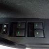 toyota auris 2012 646828-N2025030053F-10 image 25