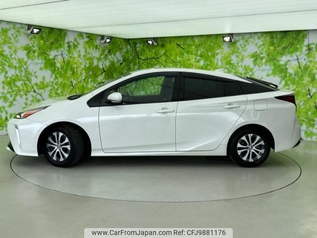 toyota prius 2019 quick_quick_DAA-ZVW51_ZVW51-6105139 image 2