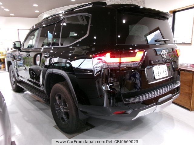 toyota land-cruiser-wagon 2023 -TOYOTA 【愛媛 330ﾃ4119】--Land Cruiser Wagon VJA300W--4125586---TOYOTA 【愛媛 330ﾃ4119】--Land Cruiser Wagon VJA300W--4125586- image 2