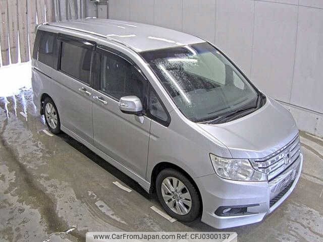 honda stepwagon 2011 -HONDA--Stepwgn RK5--RK5-1204129---HONDA--Stepwgn RK5--RK5-1204129- image 1