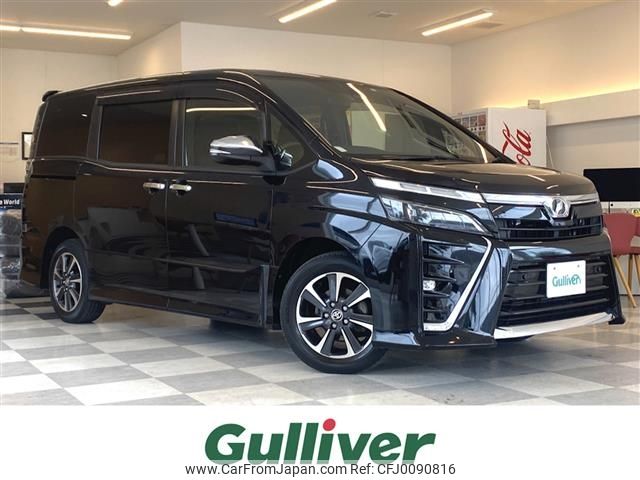 toyota voxy 2019 -TOYOTA--Voxy DBA-ZRR80W--ZRR80-0526880---TOYOTA--Voxy DBA-ZRR80W--ZRR80-0526880- image 1