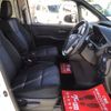 toyota noah 2016 quick_quick_DAA-ZWR80W_ZWR80-0163937 image 10