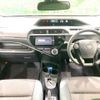 toyota aqua 2016 CFJ1854111 image 2