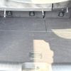 chrysler jeep-cherokee 2019 CFJ1604683 image 11