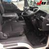 isuzu elf-truck 2006 CFJ0271252 image 8
